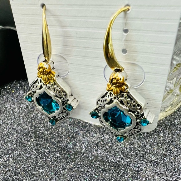 New Palace Blue Crystal Gold/Silver Tone Alloy Dangle Earrings Vintage Style - Picture 5 of 16